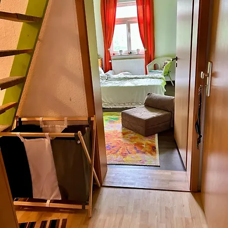 Ferienwohnung Happyhome Bahnhofnah Gemuetlich Familiaer Arnstadt Exterior photo