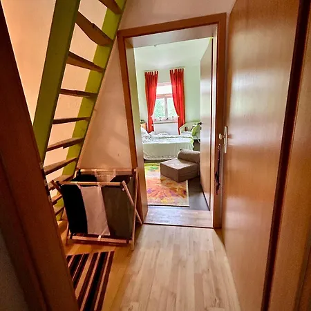 Ferienwohnung Happyhome Bahnhofnah Gemuetlich Familiaer Arnstadt Exterior photo